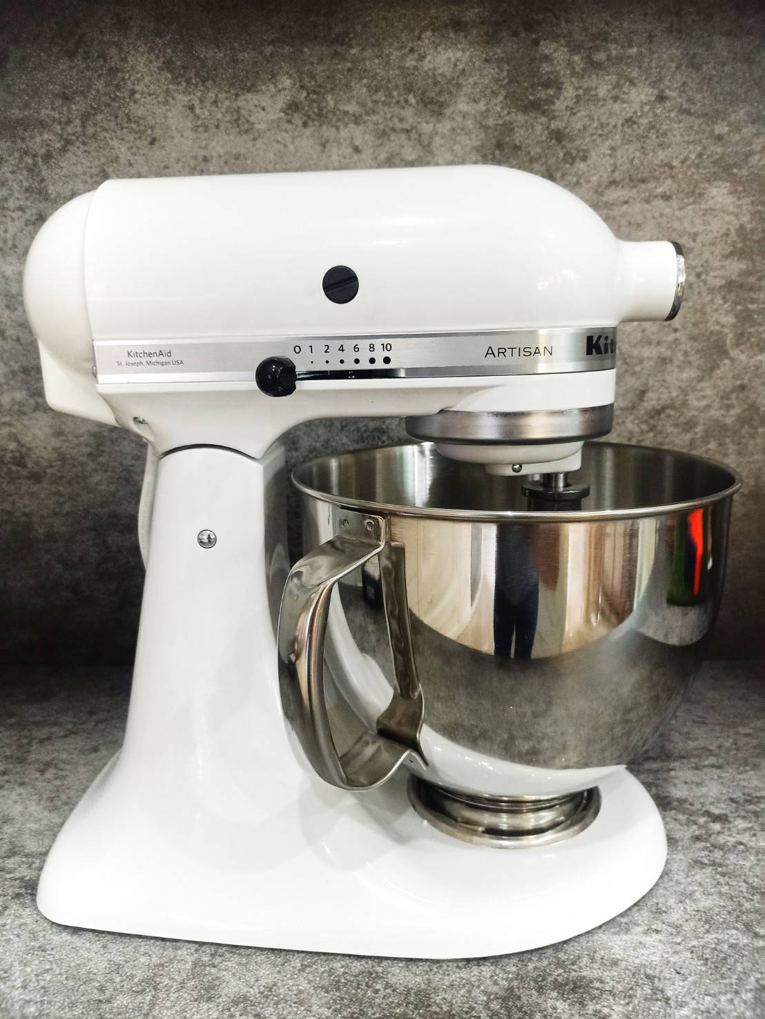 KitchenAid เครื่องผสมอาหาร Artisan 4.8 ลิตร สี ขาว 220V