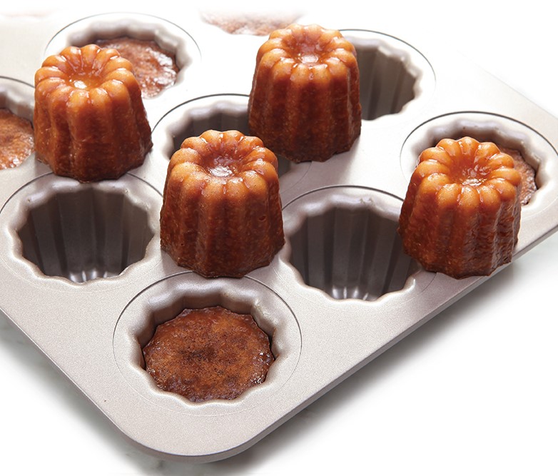 พิมพ์เค้ก เทปล่อน Canele 32.5*25.8*5 cm นน975กรัม Chefmade คาเนเร่